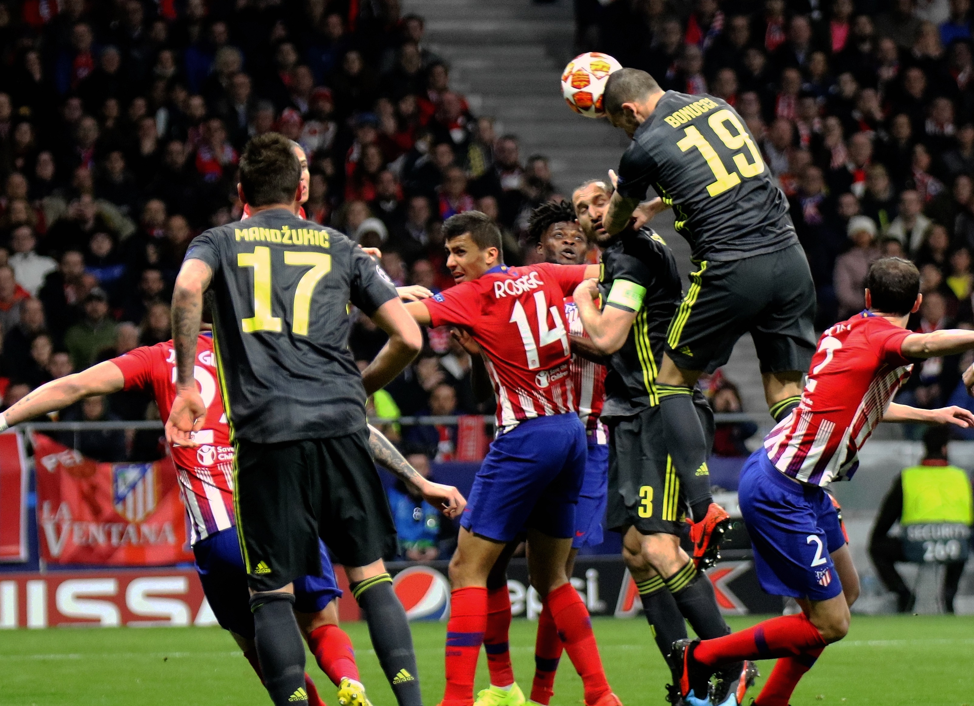 斯诺克英锦赛：丁俊晖6-5淘汰唐纳森；赵心童2-6张安达